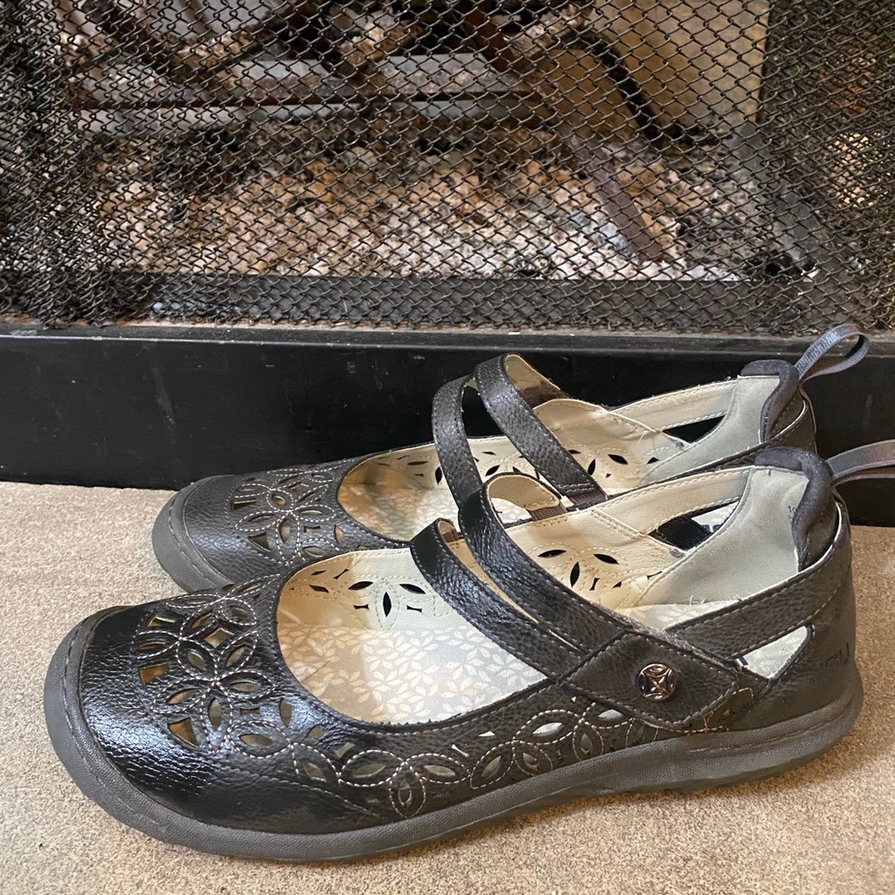 JBU
Bellerose Encore Mary Jane Cutout Shoes size 10 leather worn 1x $85